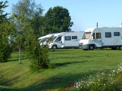 Aire camping-car  Lanteuil (19190) - Photo 1